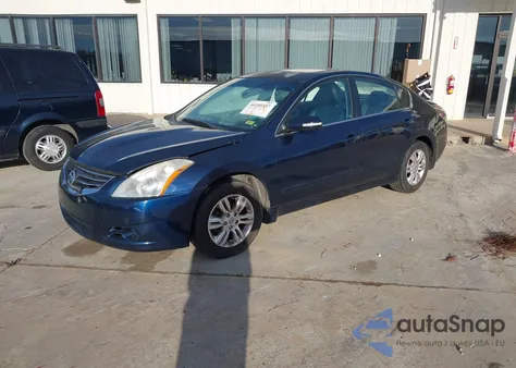2010 Nissan Altima 2.5 S z USA, uszkodzony, nr VIN 1N4AL2AP4AN478399